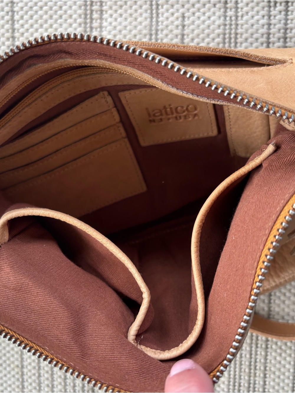 Latico Stevie Laser cut crossbody purse - Picture 4 of 5